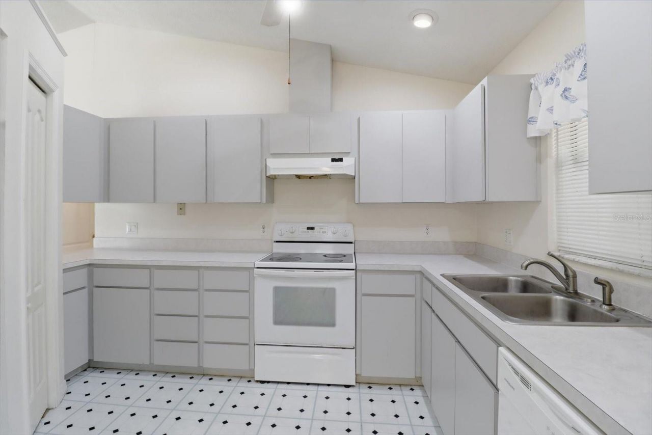 6355 E Rush Street, Inverness, FL 34452 Photo
