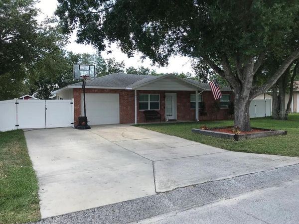 3043 LANTANA CIRCLE , AUBURNDALE, FL 33823