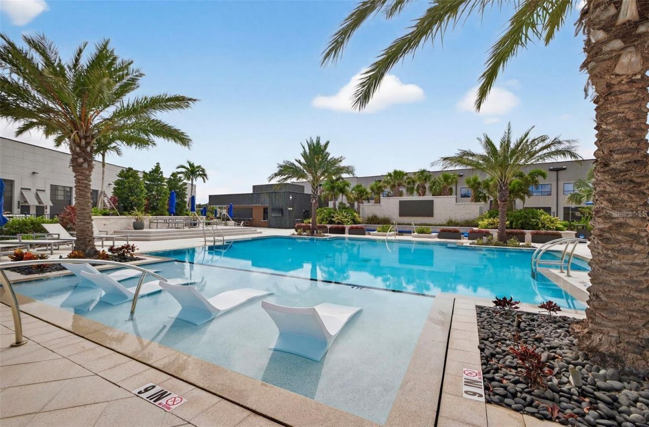 6500 Motor Enclave Way , Unit 909, Tampa, FL 33610 Photo