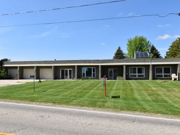 853 W Keil Rd, Calumet, WI 53061
