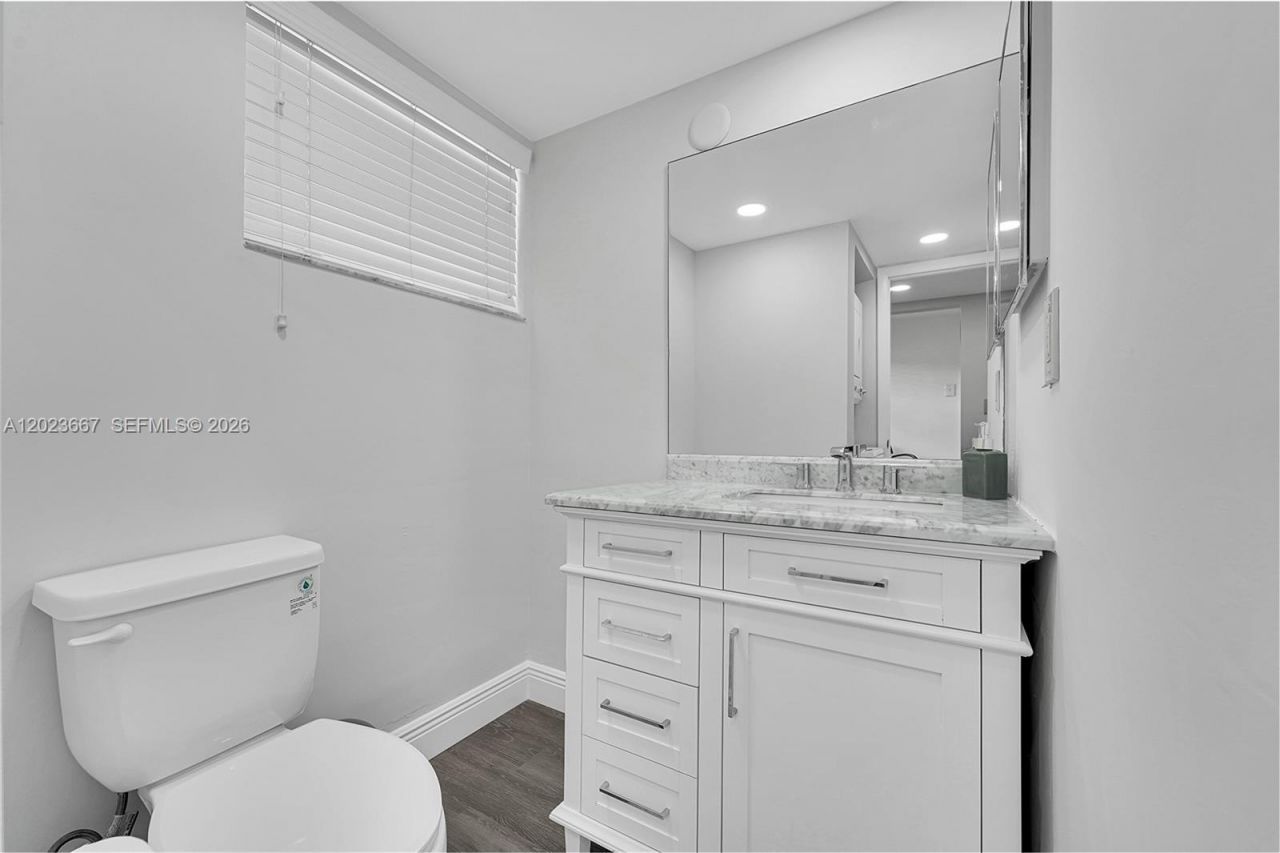 8405 NW 61st St, Unit D207, Tamarac, FL 33321 Photo