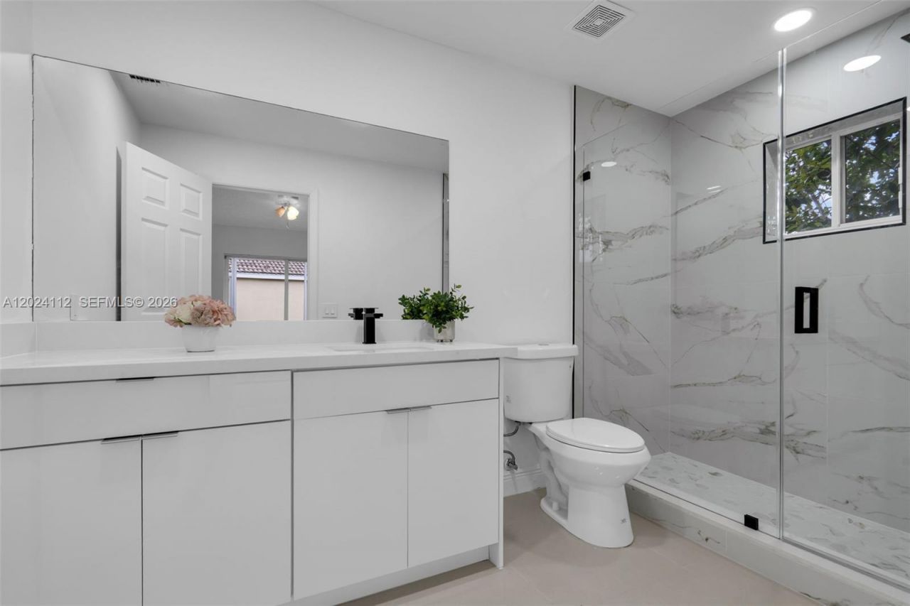 4366 Mahogany Ridge Dr , Weston, FL 33331 Photo