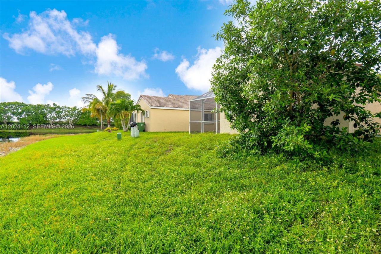 4366 Mahogany Ridge Dr , Weston, FL 33331 Photo