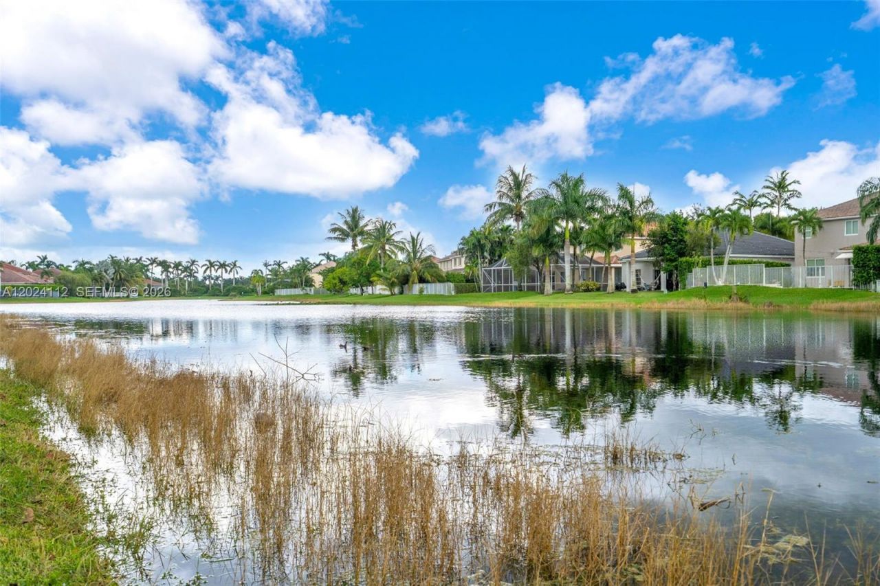 4366 Mahogany Ridge Dr , Weston, FL 33331 Photo