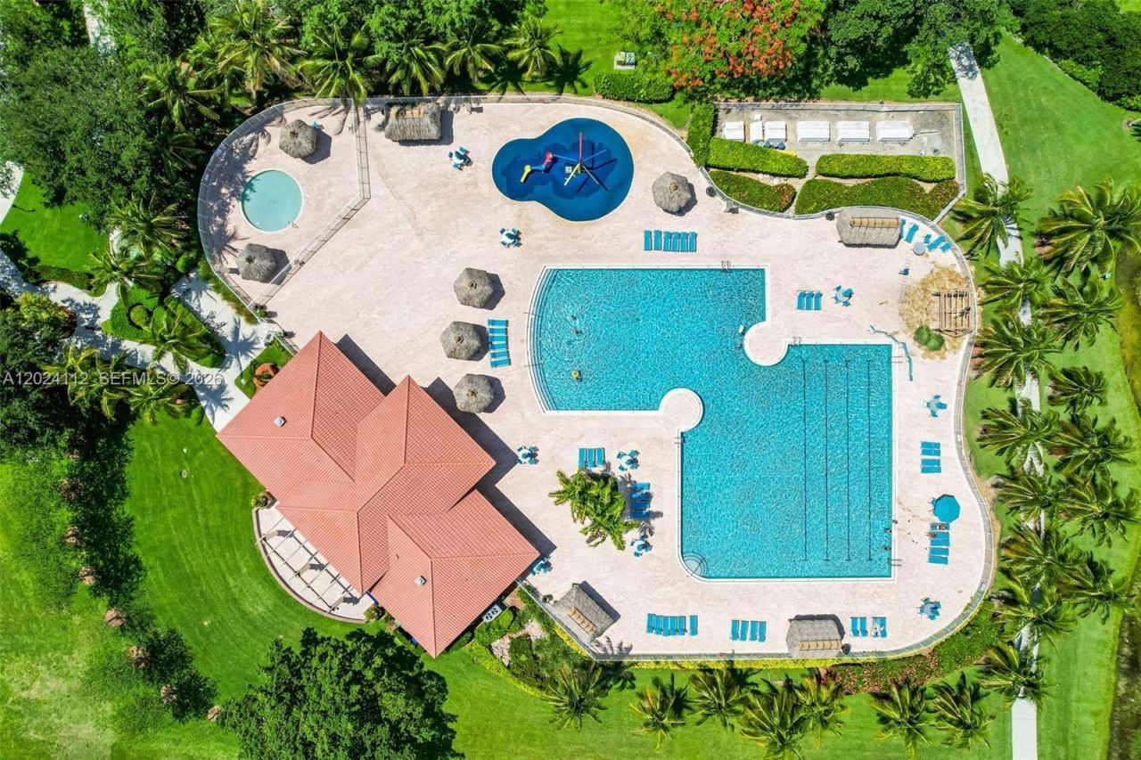 4366 Mahogany Ridge Dr , Weston, FL 33331 Photo