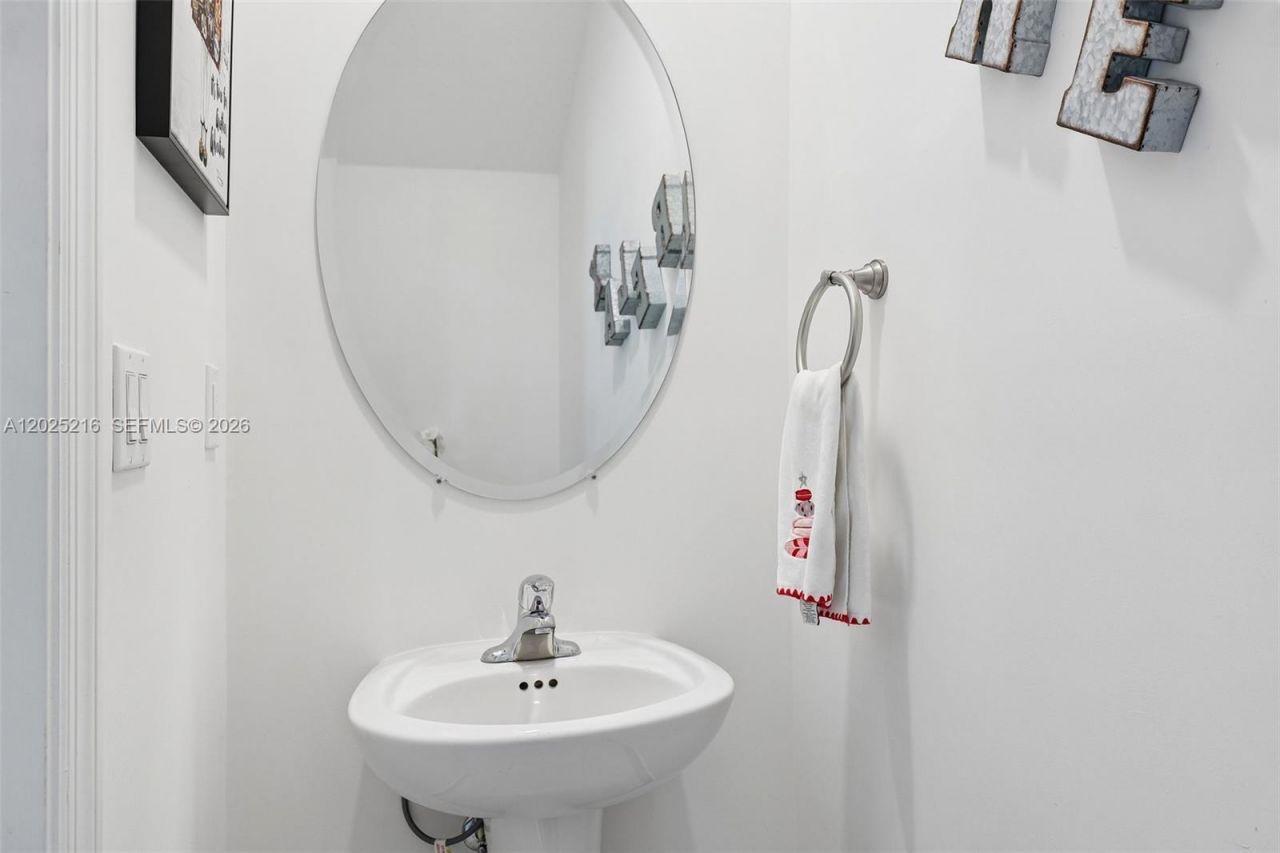 1526 SW 29th St , Fort Lauderdale, FL 33315 Photo