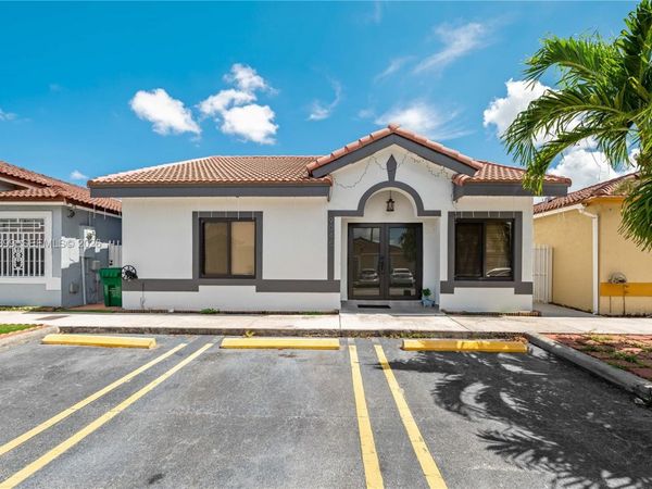 9046 NW 121st Ter , Unit 90, Hialeah Gardens, FL 33018