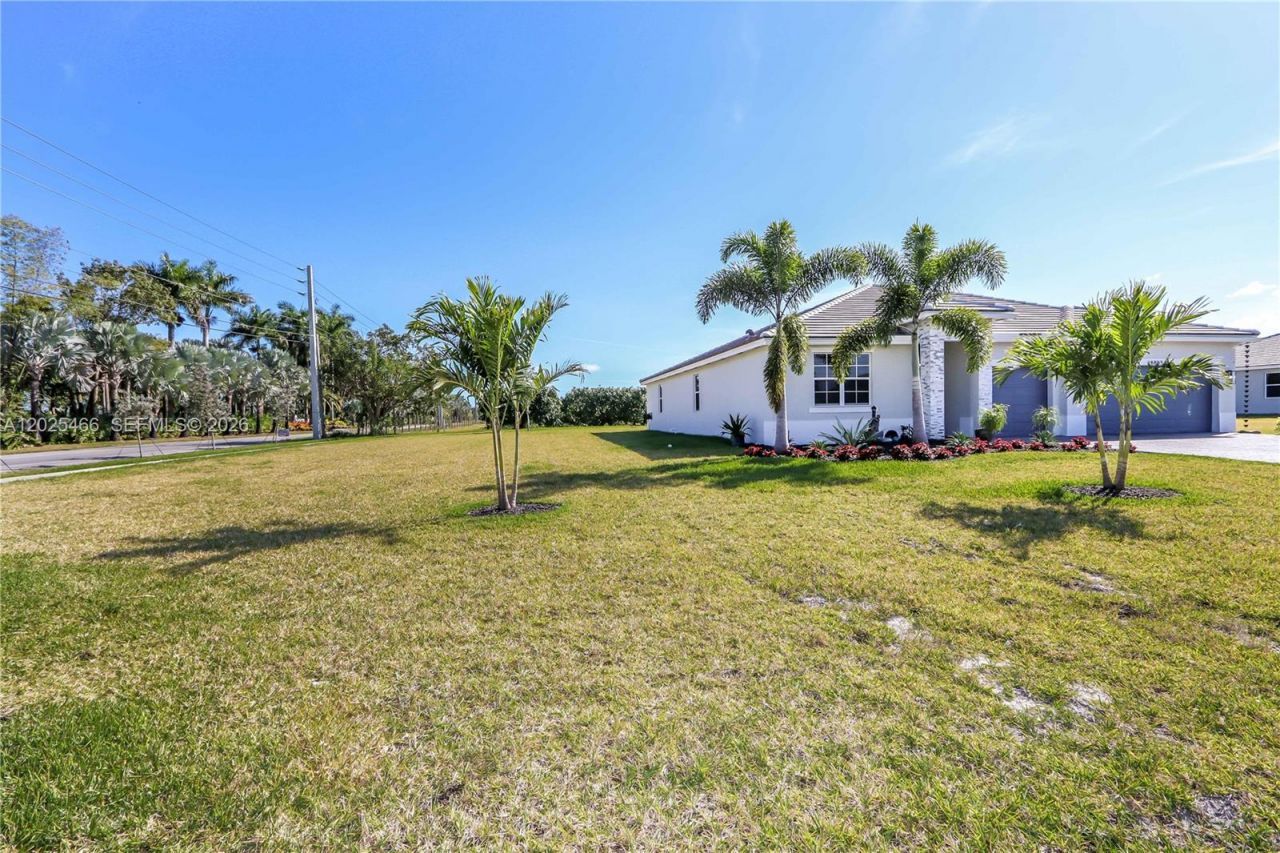 28805 SW 186th Ave , Homestead, FL 33030 Photo