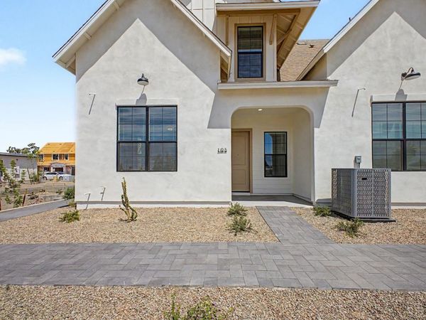 8232 E University Drive, Unit 118, Mesa, AZ 85207