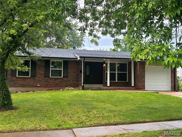 6841 Thurston Avenue , Berkeley, MO 63134