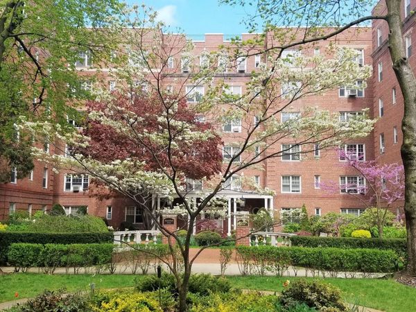 77-35 113th Street, Unit 1F, Forest Hills, NY 11375