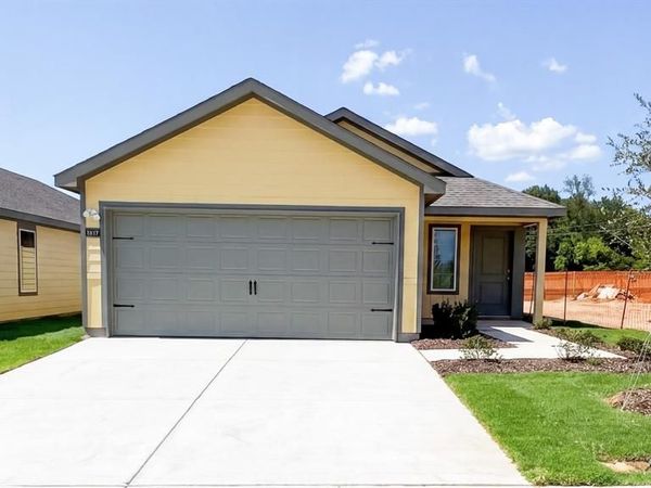 1663 Blaire Drive, Tyler, TX 75702