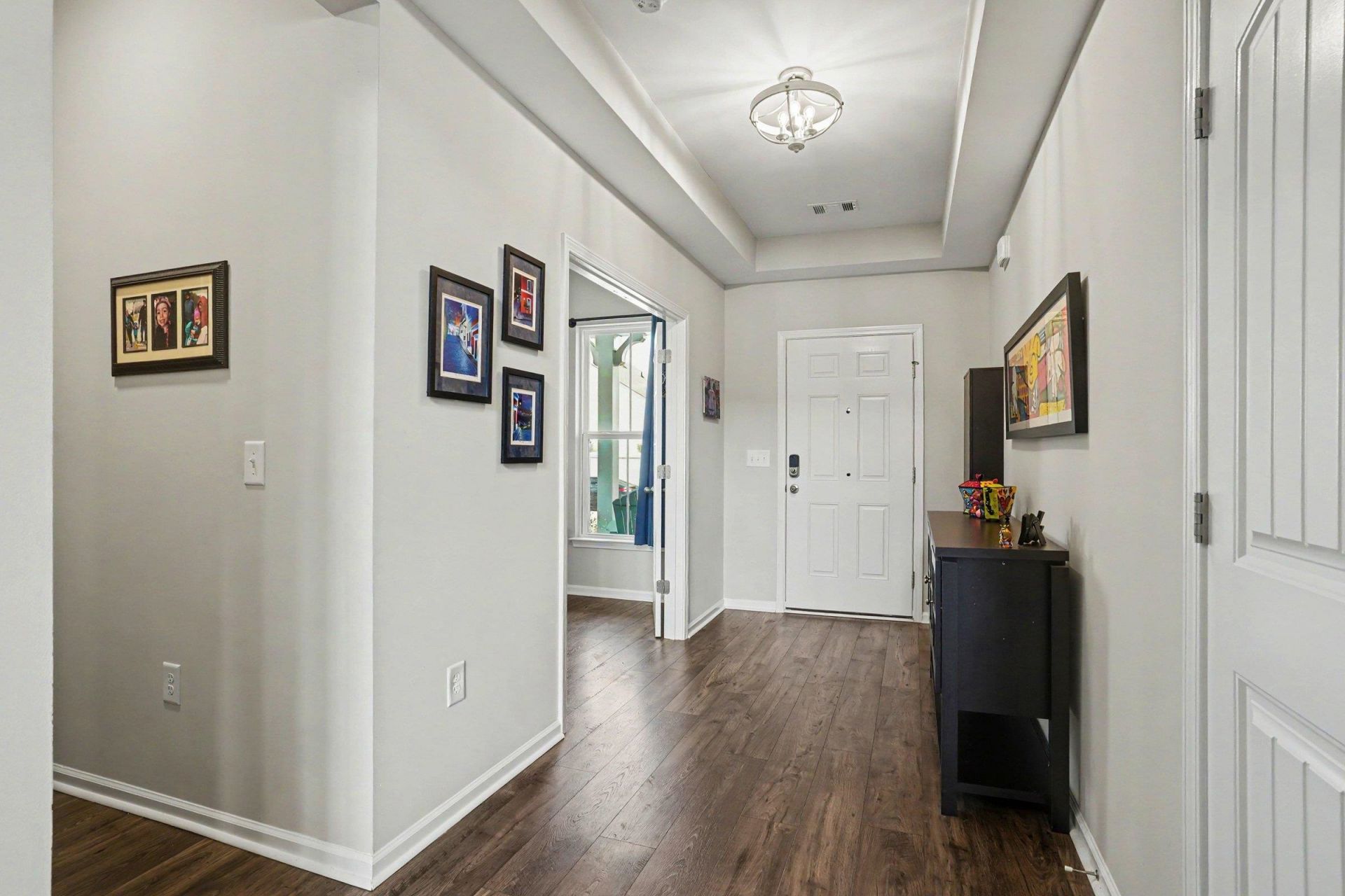 2588 Brescia St. Photo 4