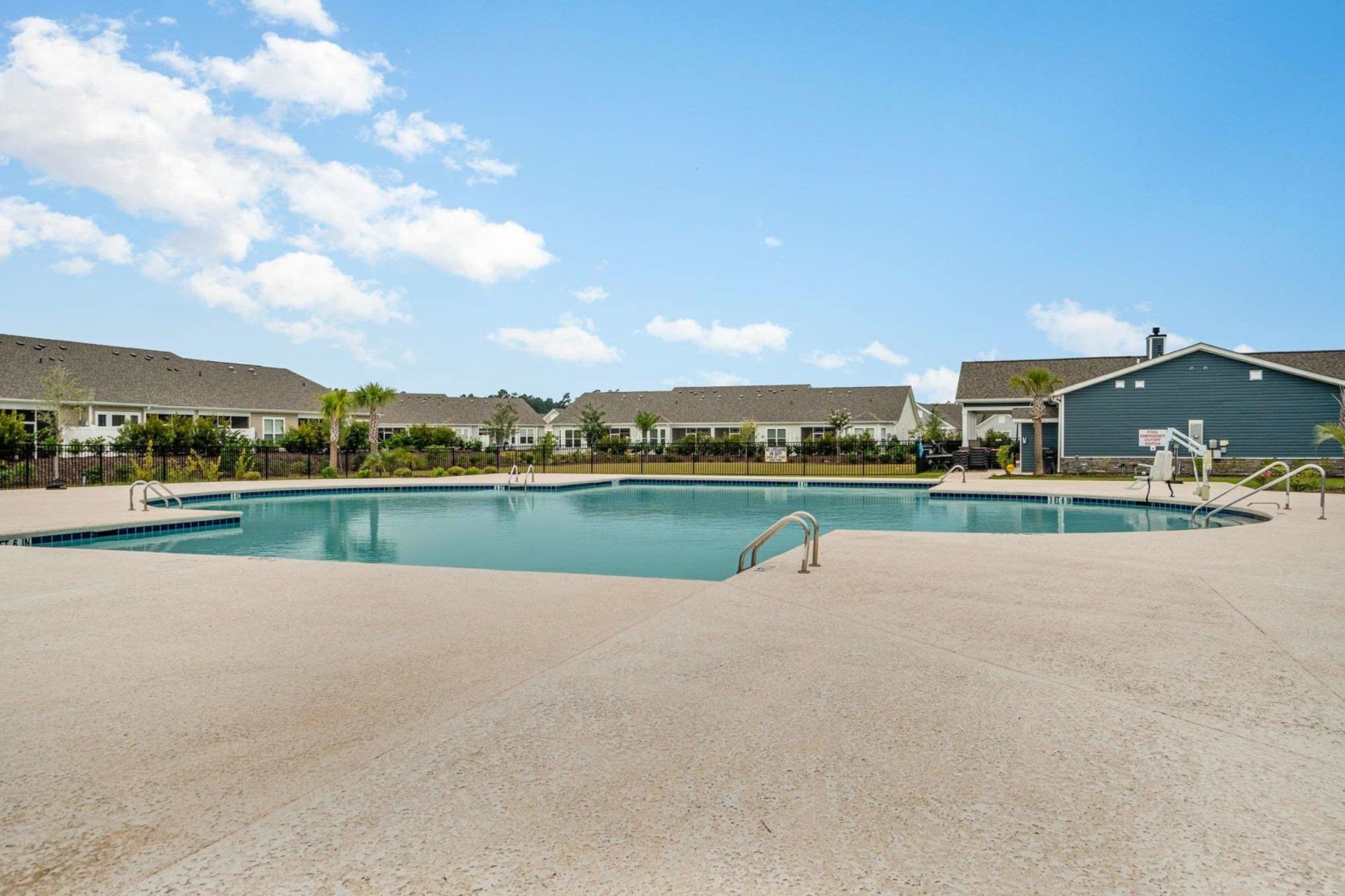 2588 Brescia St.  Photo 44