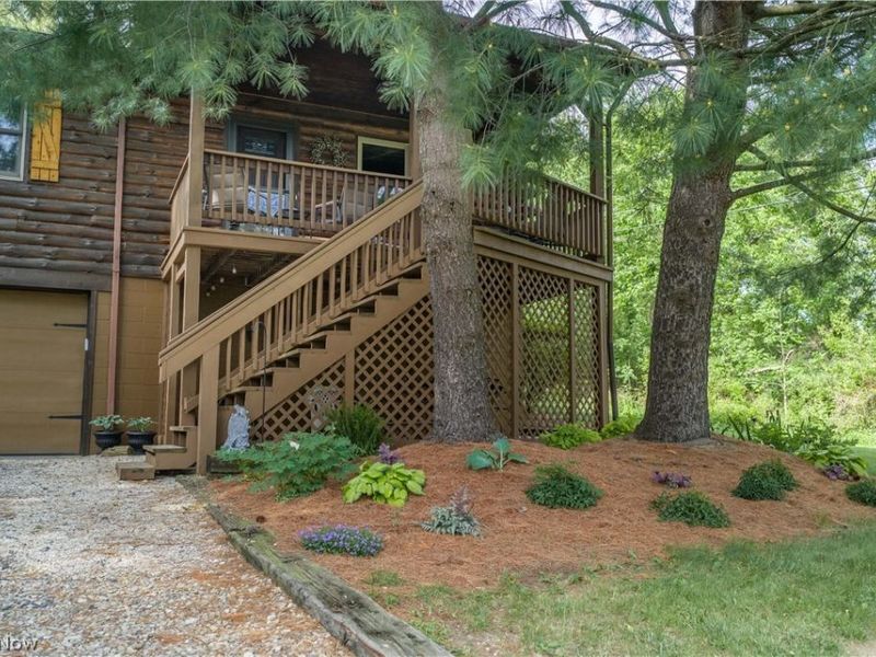 3188 Schneiders Crossing Road NW, Unit J, Dover, OH 44622 Photo 2