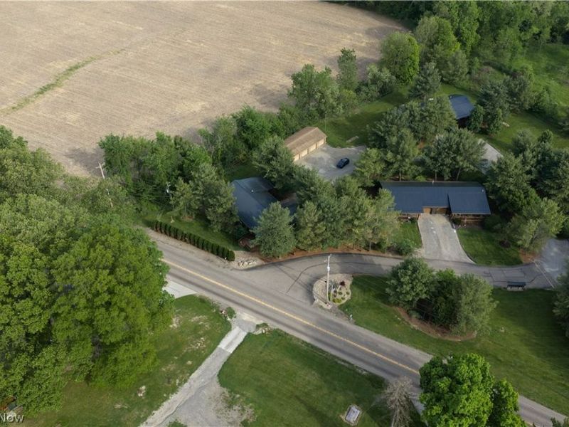 3188 Schneiders Crossing Road NW, Unit J, Dover, OH 44622 Photo 32