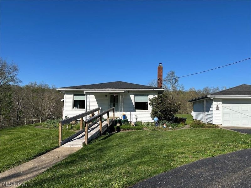 3345 Stine Road, Zanesville, OH 43701 Photo 1