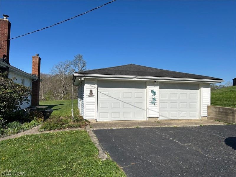 3345 Stine Road, Zanesville, OH 43701 Photo 2