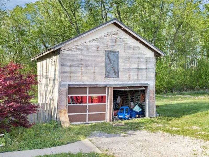 9000 E Lincoln Way, Orrville, OH 44667 Photo 10