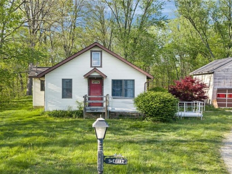 9000 E Lincoln Way, Orrville, OH 44667 Photo 3