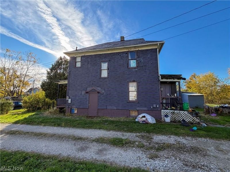 322-324 North Road NW, Warren, OH 44483 Photo 3