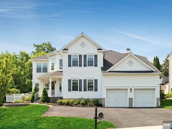 168 Tanglewood Pass, Jefferson Township, NJ 07849