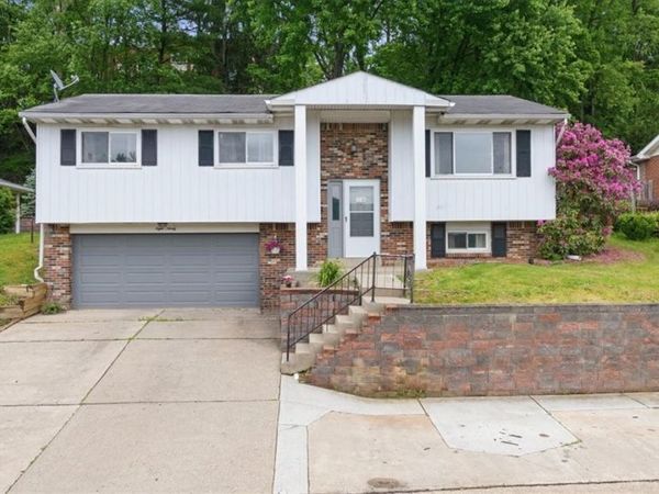 890 4th Street, Baden, PA 15005