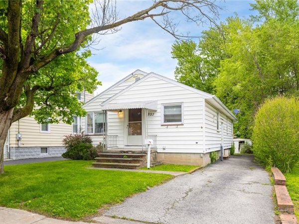227 E Chestnut Street , East Rochester, NY 14445