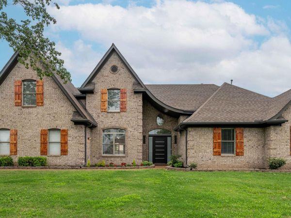 3166 Central Parkway, Southaven, MS 38672
