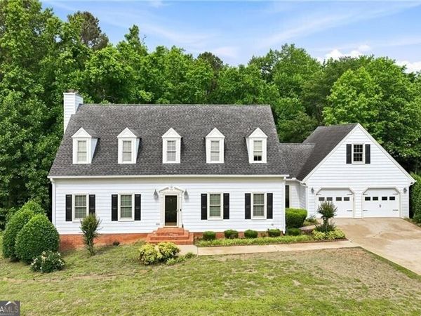 3608 Maple Forge Lane, Gainesville, GA 30504