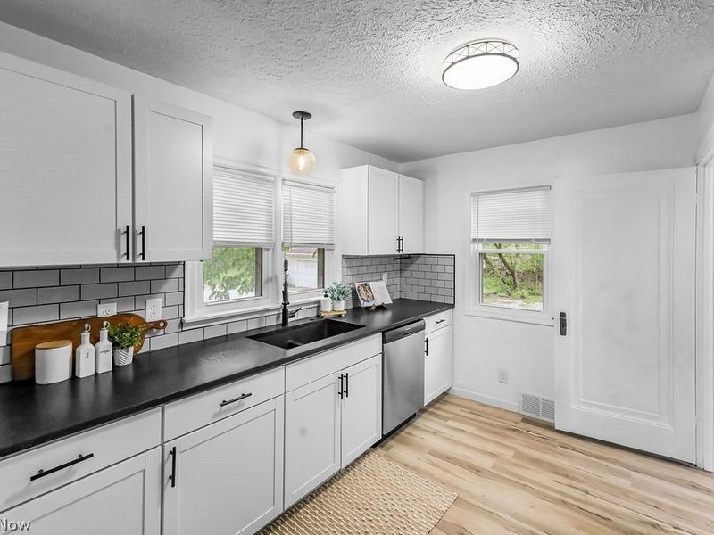 86 Southeast Avenue, Tallmadge, OH 44278 Photo 13