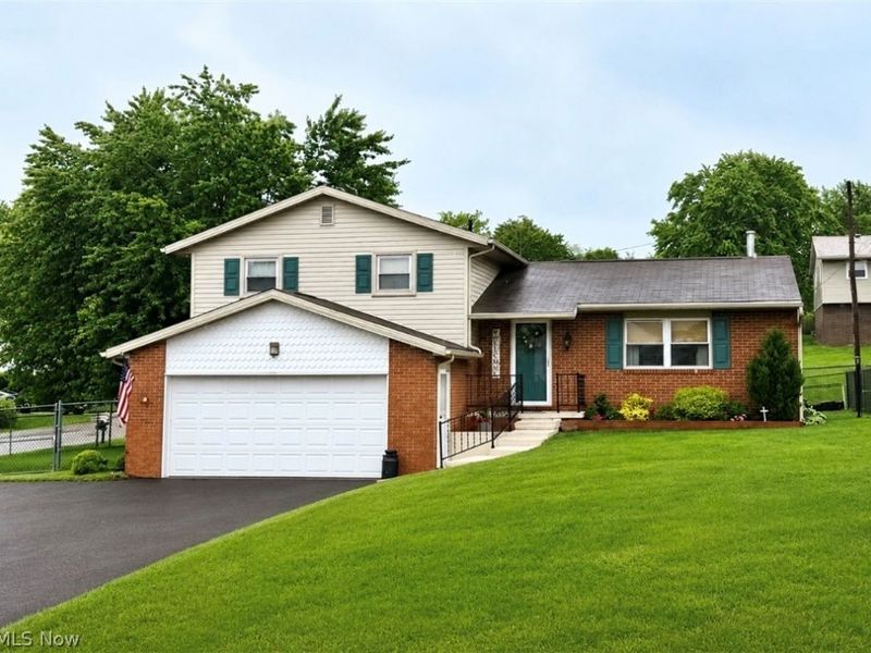 5161 Burlawn Street NW, Canton, OH 44708 Photo 1
