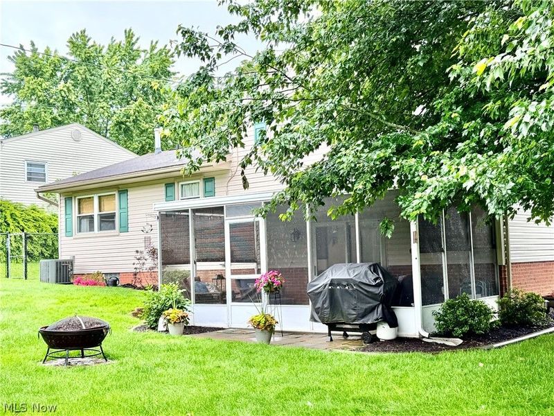 5161 Burlawn Street NW, Canton, OH 44708 Photo 2