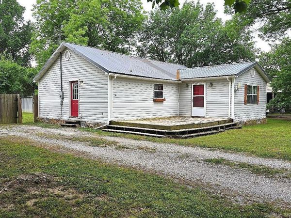 50 Charles Street , Oil Trough, AR 72564