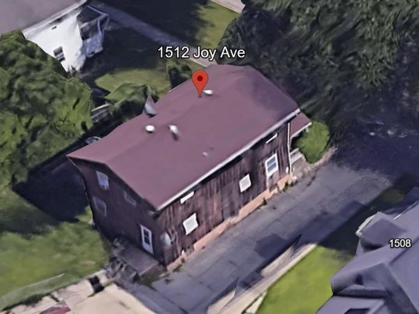 1512 Joy Avenue, Jackson, MI 49203