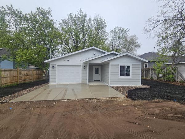 424 Erie Avenue, Crosby, MN 56441