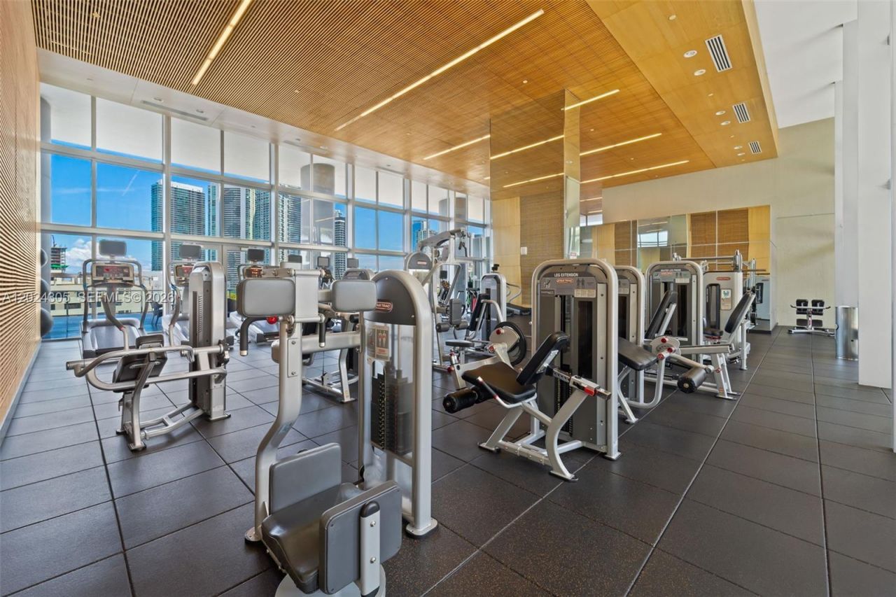 3470 E Coast Ave, Unit H0301, Miami, FL 33137 Photo