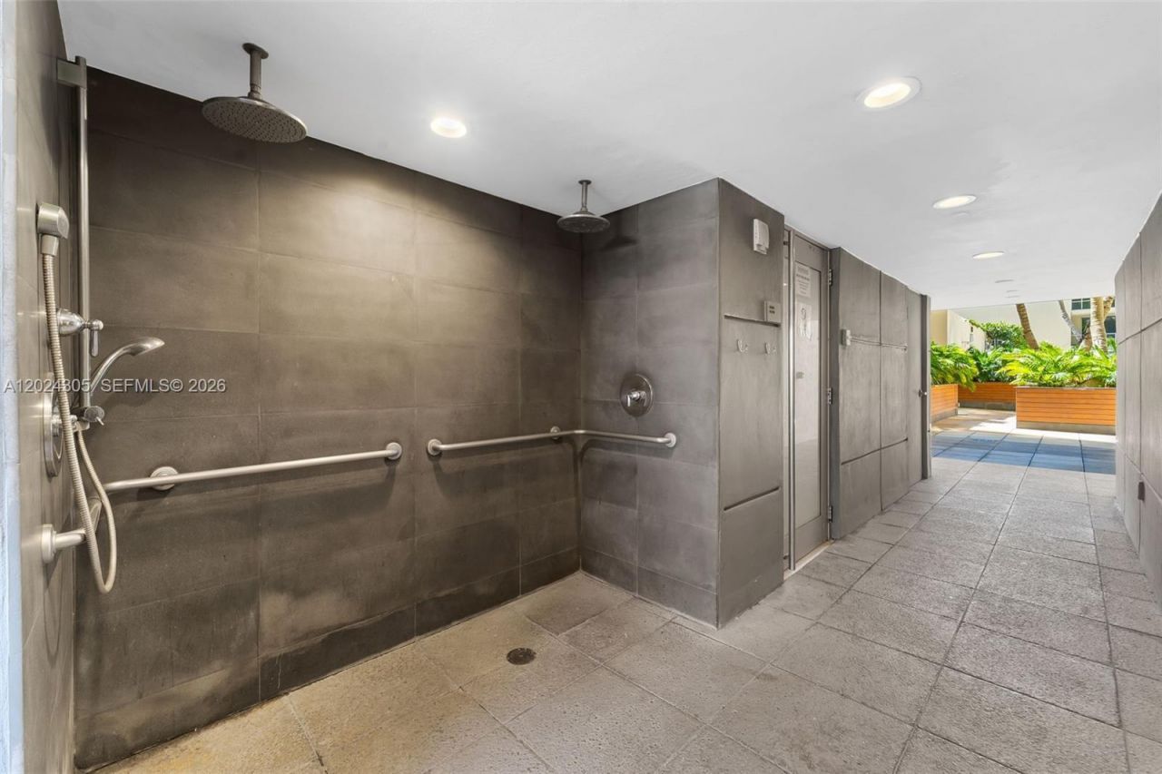 3470 E Coast Ave, Unit H0301, Miami, FL 33137 Photo