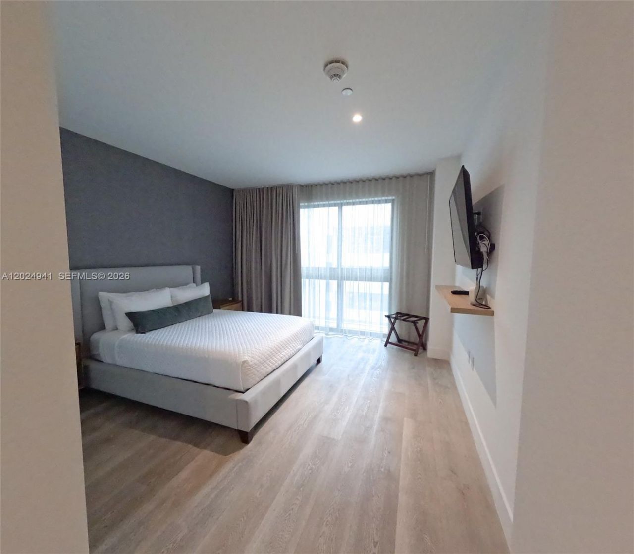 229 SW 9th St, Unit 508, Miami, FL 33130 Photo