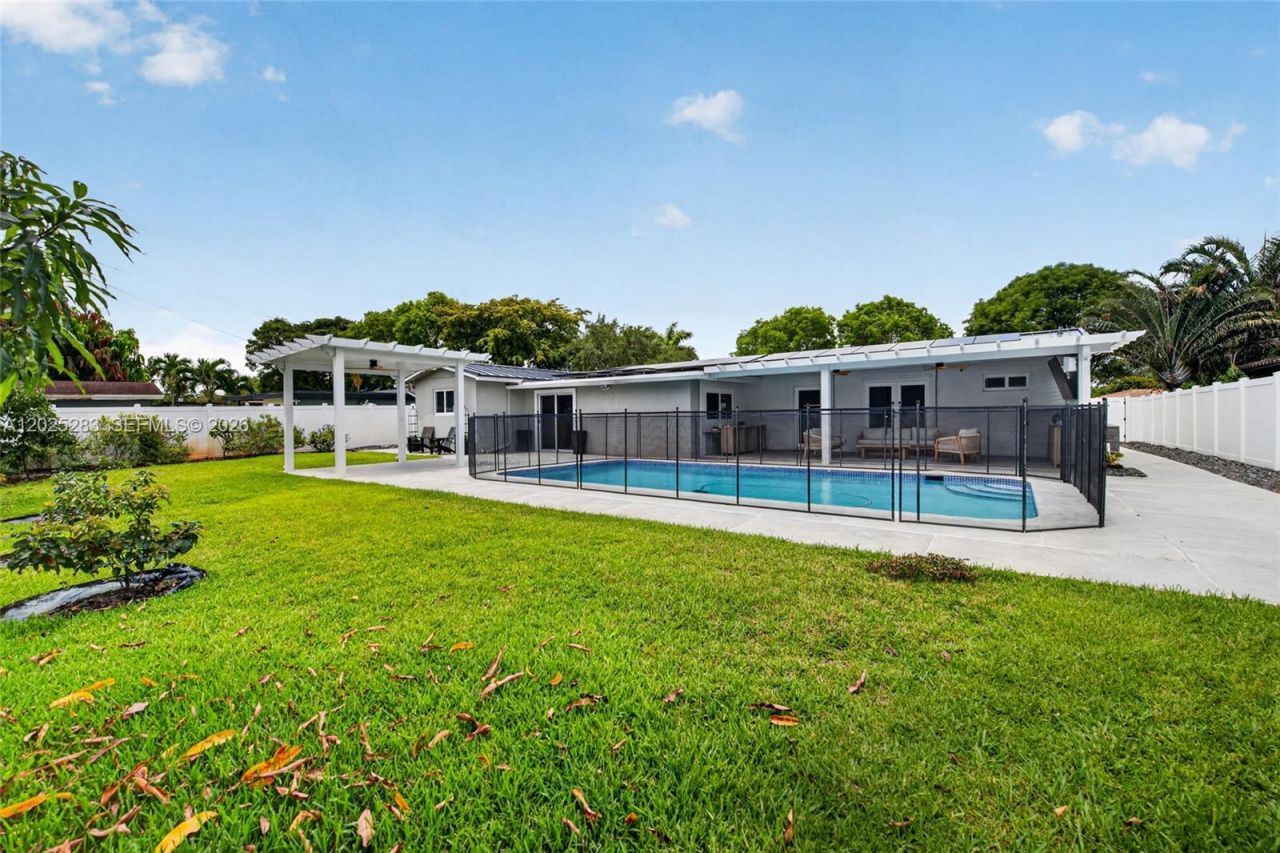 410 SW 55th Ave, Plantation, FL 33317 Photo