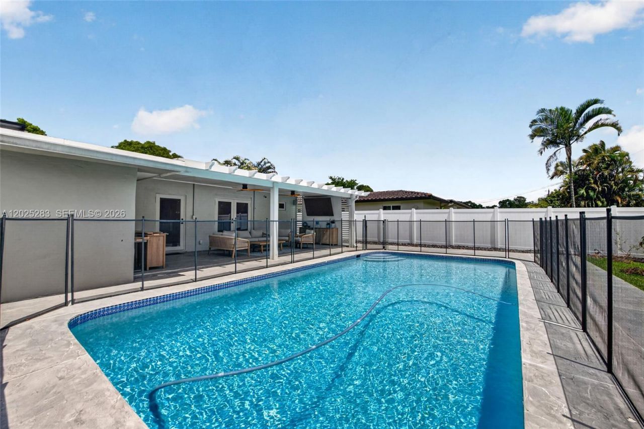 410 SW 55th Ave, Plantation, FL 33317 Photo