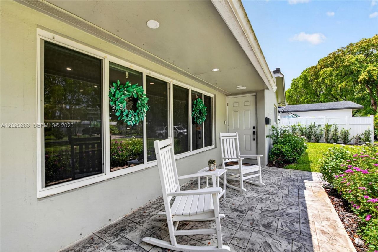 410 SW 55th Ave, Plantation, FL 33317 Photo