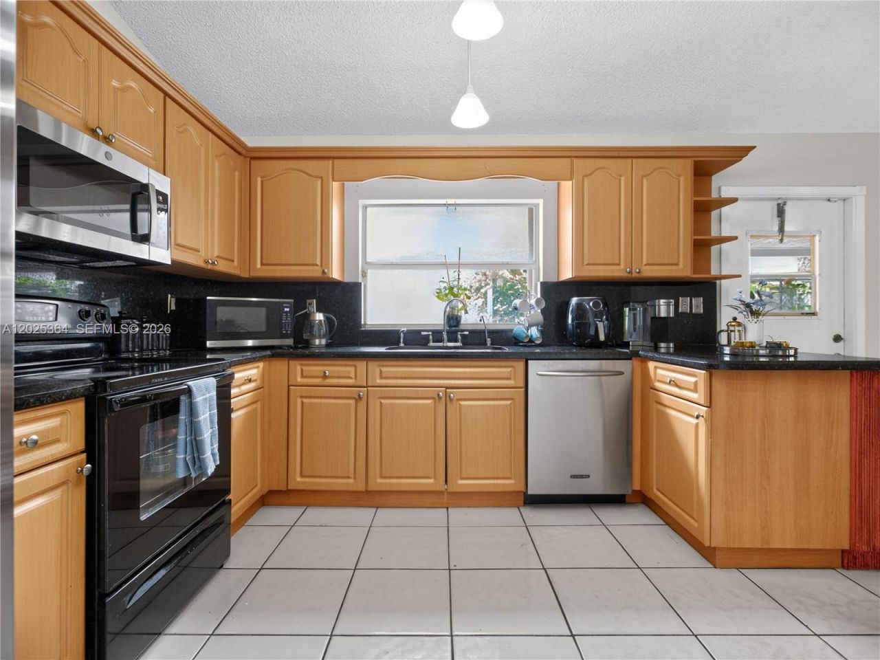 16543 NW 5th Ct, Pembroke Pines, FL 33028 Photo