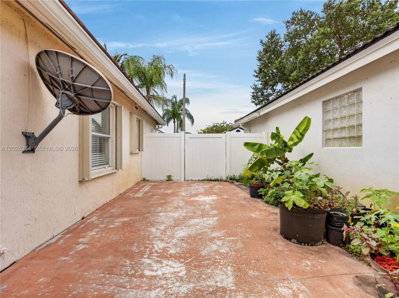 16543 NW 5th Ct, Pembroke Pines, FL 33028 Photo