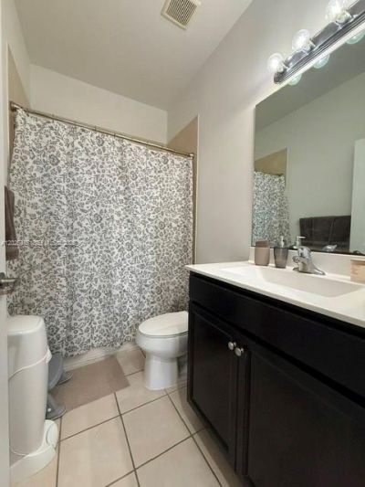 9286 W 33rd Ln, Hialeah, FL 33018 Photo