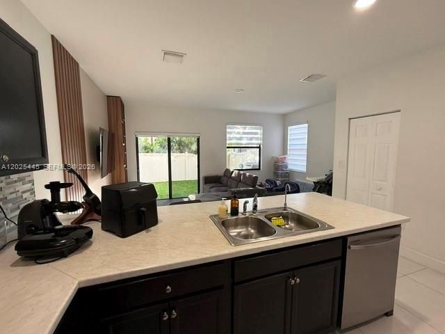 9286 W 33rd Ln, Hialeah, FL 33018 Photo