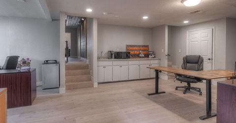 3039 El Camino Ave, Sacramento, CA 95821 Photo