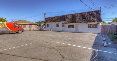 3039 El Camino Ave, Sacramento, CA 95821 Photo