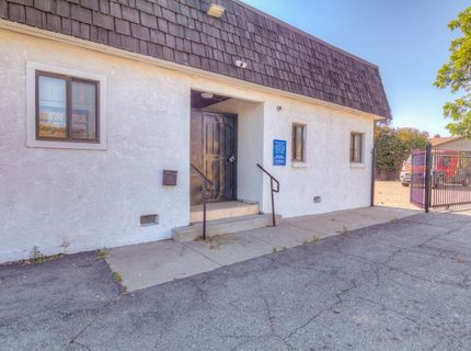 3039 El Camino Ave, Sacramento, CA 95821 Photo