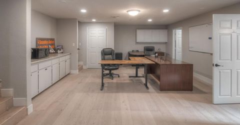 3039 El Camino Ave, Sacramento, CA 95821 Photo